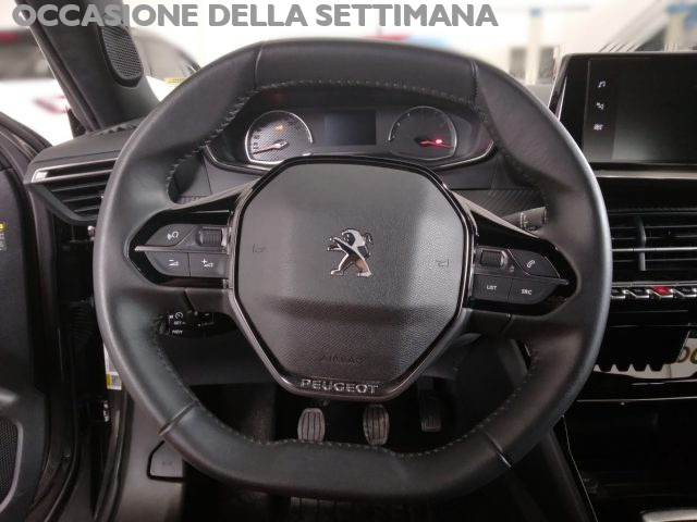 PEUGEOT 2008 usata, con Sensore di luce