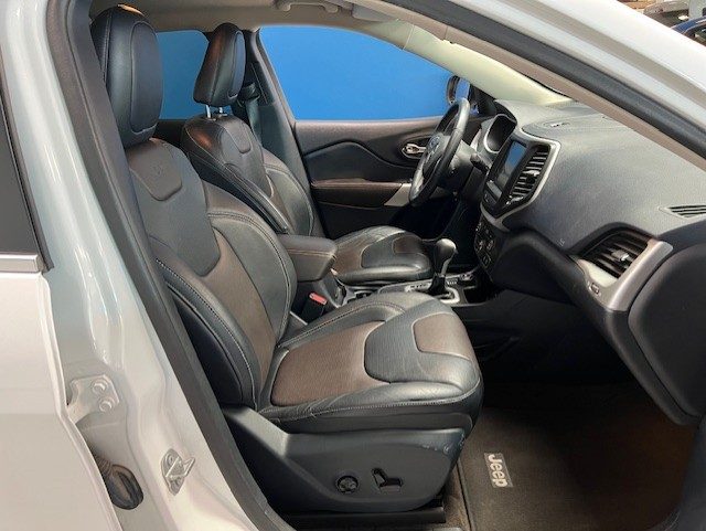 JEEP Cherokee usata, con Fendinebbia