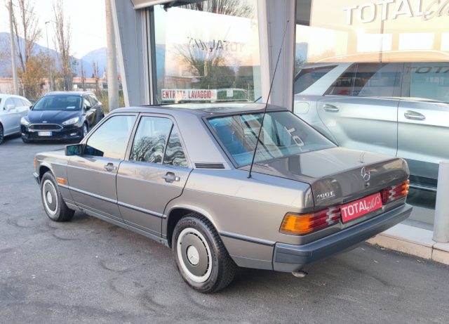 MERCEDES-BENZ 190 usata, con Bracciolo
