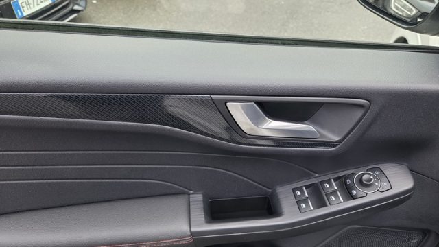 FORD Kuga usata, con Servosterzo