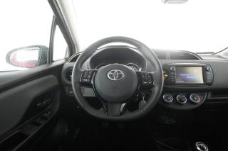 TOYOTA Yaris usata 11