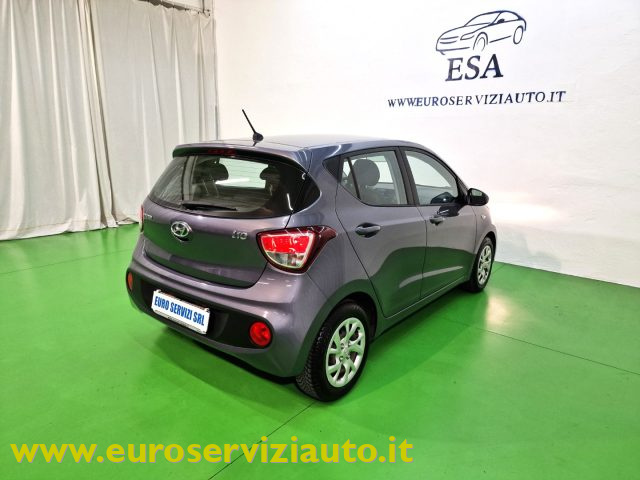 HYUNDAI i10 usata, con Controllo trazione