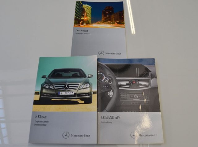 MERCEDES-BENZ E 200 usata, con Controllo automatico clima