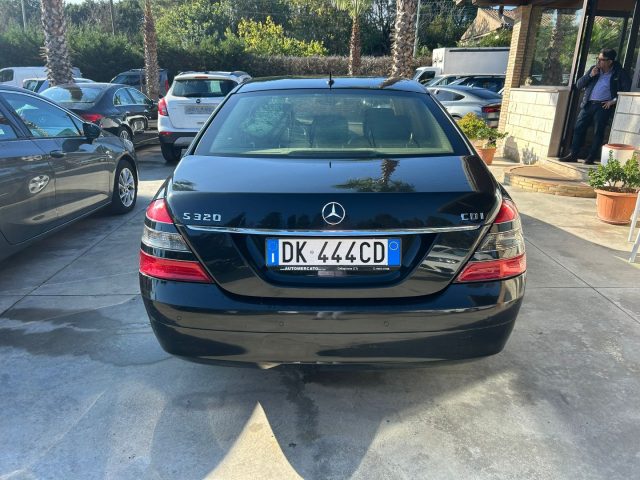 MERCEDES-BENZ S 320 usata, con Alzacristalli elettrici