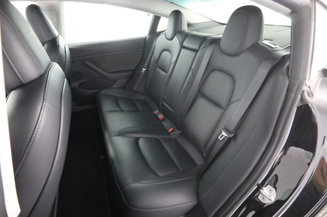 TESLA Model 3 usata 2