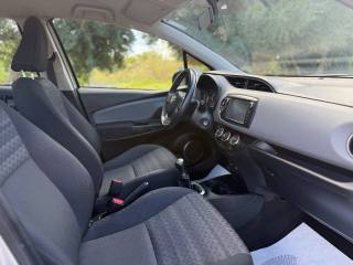 TOYOTA Yaris usata, con Servosterzo