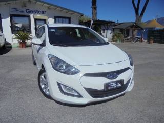 HYUNDAI i30 usata, con Airbag