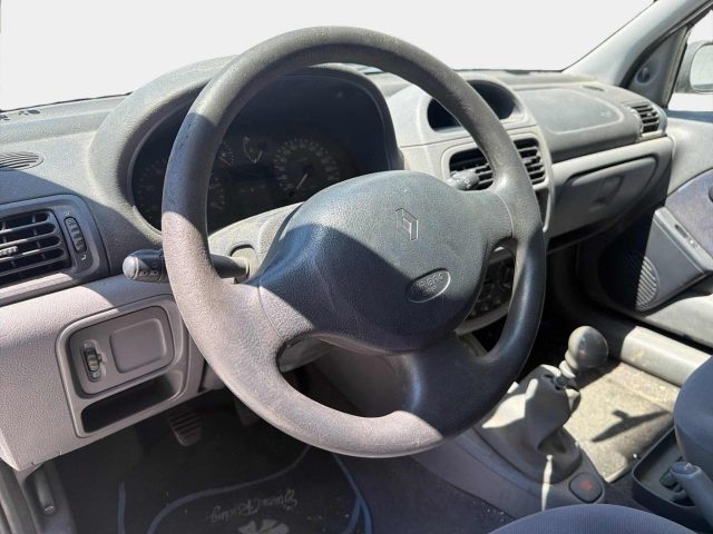 RENAULT Clio usata, con Fendinebbia