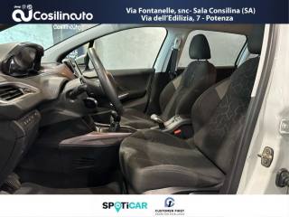 PEUGEOT 2008 usata, con Controllo automatico clima