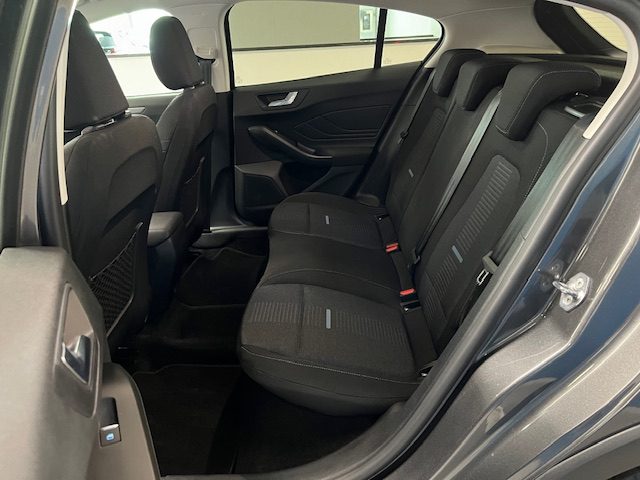 FORD Focus usata, con Controllo automatico clima