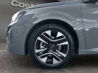 PEUGEOT 208 usata, con Specchietti laterali elettrici
