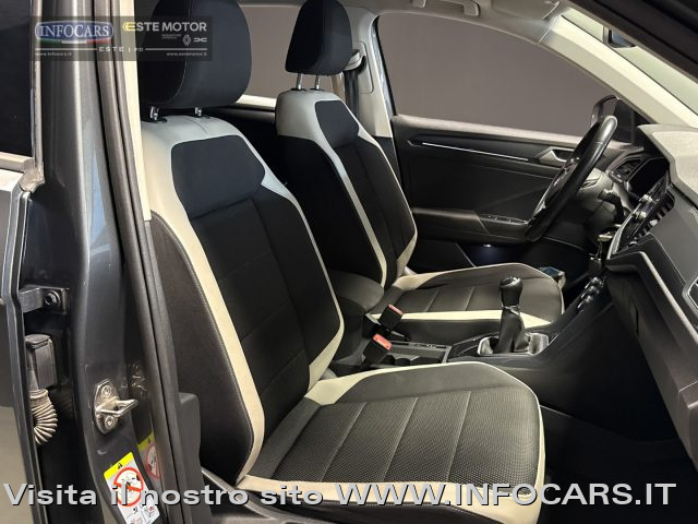 VOLKSWAGEN T-Roc usata, con Autoradio