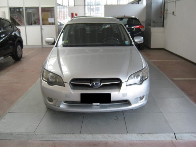 SUBARU Legacy usata, con Airbag