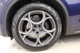 ALFA ROMEO Stelvio usata, con Autoradio