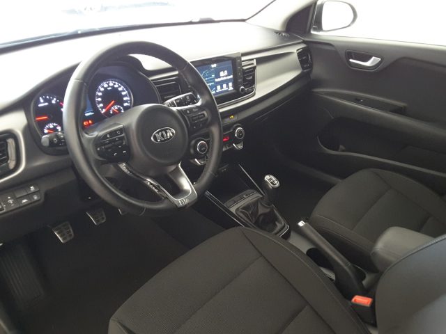 KIA Rio usata, con Autoradio