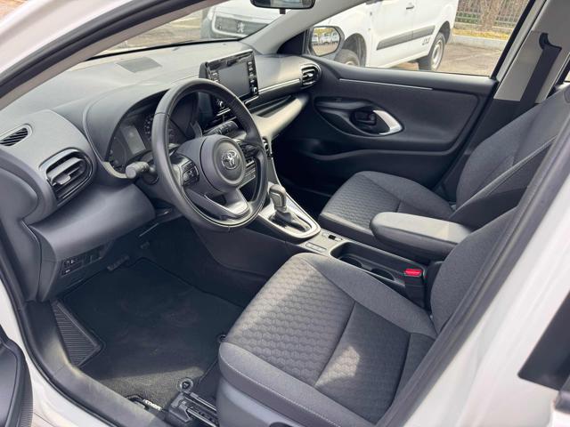 TOYOTA Yaris usata, con Bluetooth
