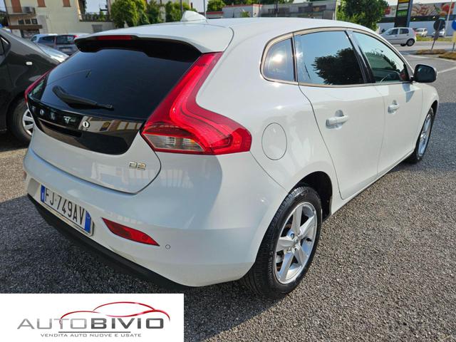 VOLVO V40 usata, con Autoradio