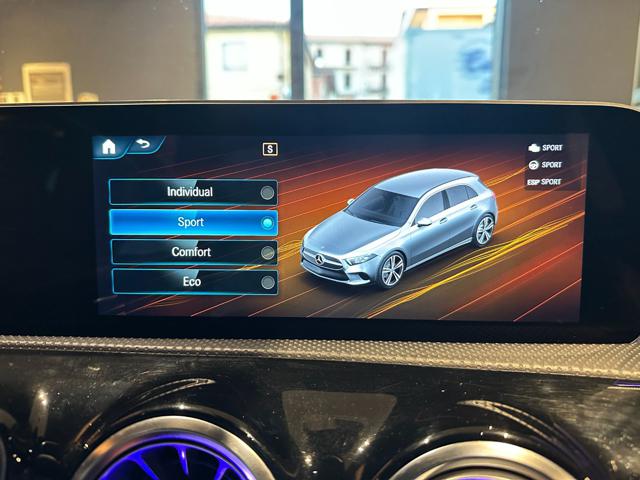 MERCEDES-BENZ A 200 usata, con Sedili sportivi
