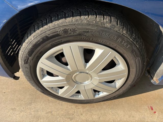 RENAULT Twingo usata 25