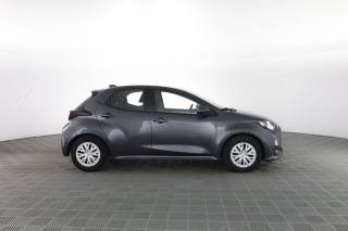 TOYOTA Yaris usata 2