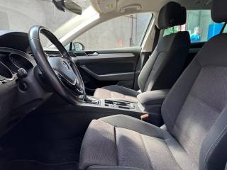 VOLKSWAGEN Passat usata, con Autoradio