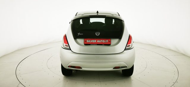 LANCIA Ypsilon usata, con Autoradio