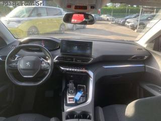 PEUGEOT 5008 usata, con Sistema di navigazione