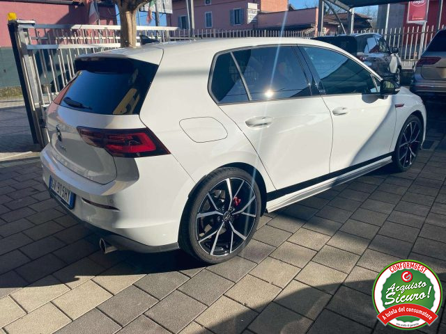 VOLKSWAGEN Golf usata, con Alzacristalli elettrici