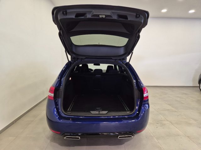 PEUGEOT 308 usata, con Specchietti laterali elettrici