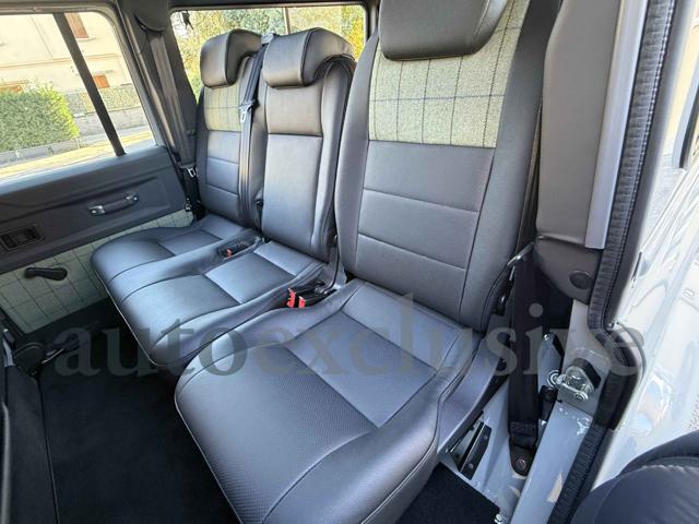 LAND ROVER Defender usata 9