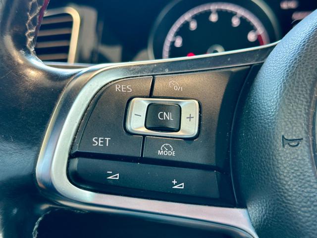 VOLKSWAGEN Golf usata, con Park Distance Control
