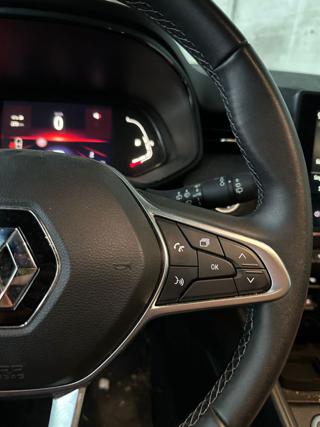 RENAULT Clio usata, con Volante in pelle