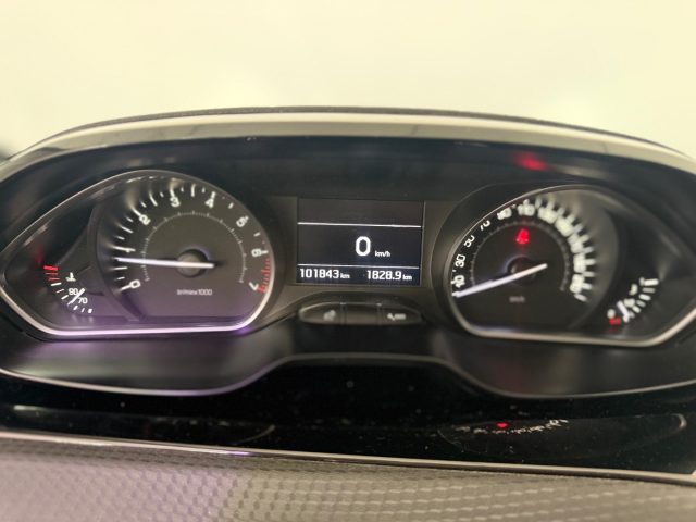 PEUGEOT 208 usata 19