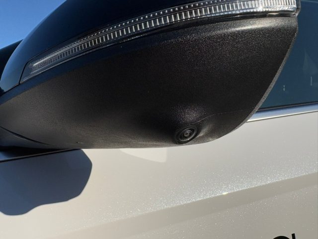 HYUNDAI Kona usata, con Autoradio