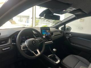 RENAULT Captur usata, con Sistema di navigazione