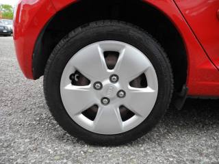 KIA Picanto usata, con Divisori per bagagliaio