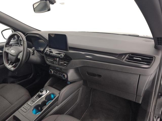 FORD Kuga usata, con Specchietti laterali elettrici