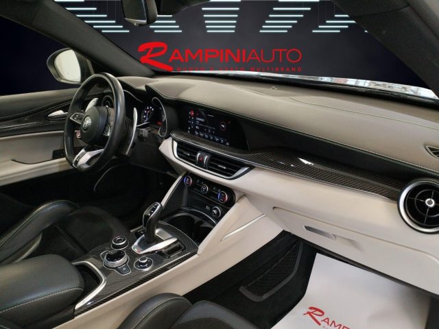 ALFA ROMEO Stelvio usata 20
