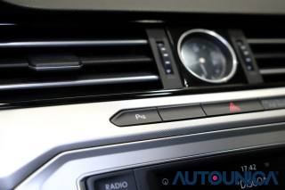 VOLKSWAGEN Passat Variant usata, con Sensori di parcheggio posteriori