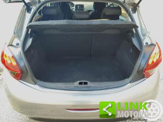 PEUGEOT 208 usata, con Servosterzo