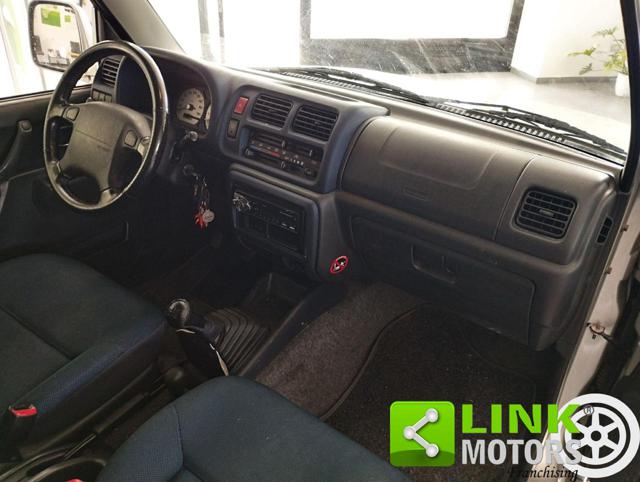 SUZUKI Jimny usata, con Fendinebbia