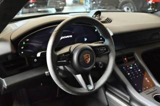 PORSCHE Taycan usata 46