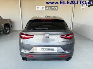 ALFA ROMEO Stelvio usata, con Autoradio