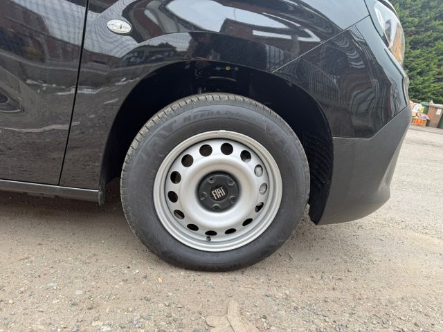 FIAT Doblo usata, con Riconoscimento dei segnali stradali