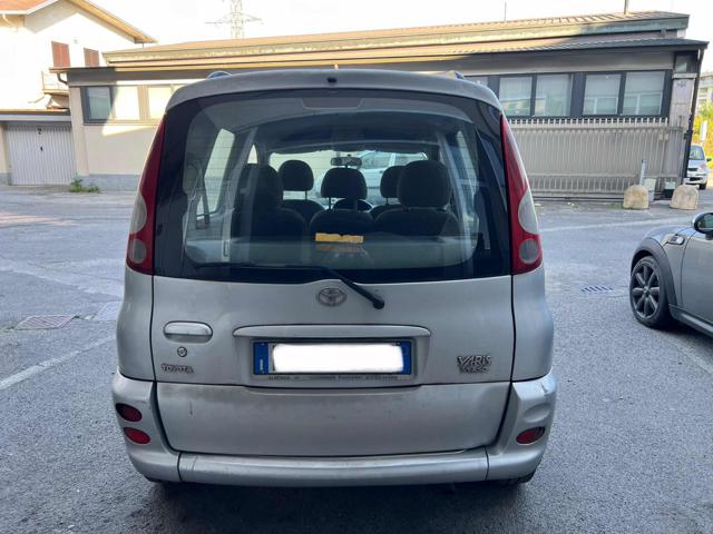 TOYOTA Yaris usata, con Climatizzatore