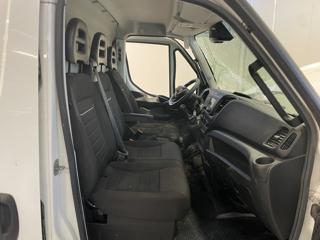 IVECO Daily usata, con Fari LED