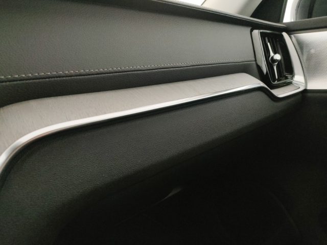 VOLVO V60 usata, con Trazione integrale