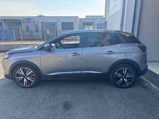 PEUGEOT 3008 usata, con Airbag