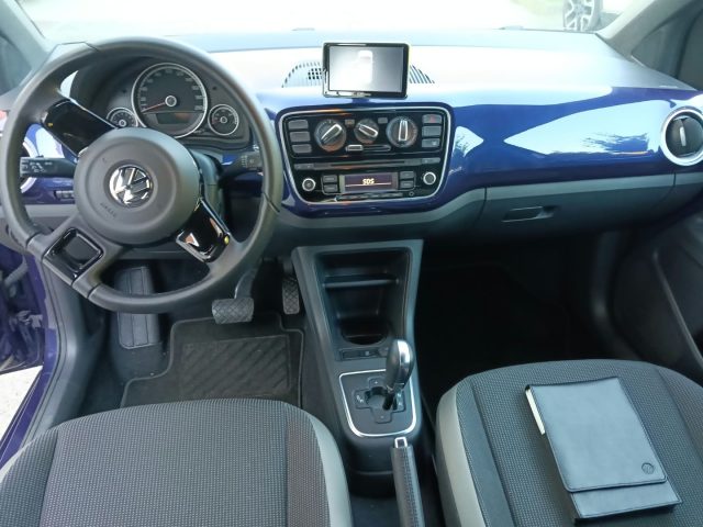 VOLKSWAGEN up! usata, con Cerchi in lega