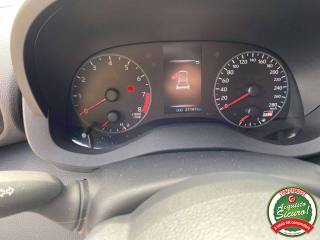 TOYOTA Yaris usata, con Boardcomputer